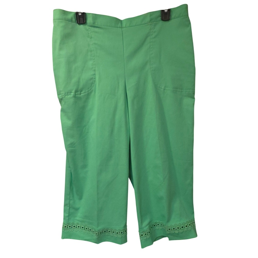 Alfred Dunner Petite Green Capri Pants Eyelet Trim Elastic Waist 14P NEW